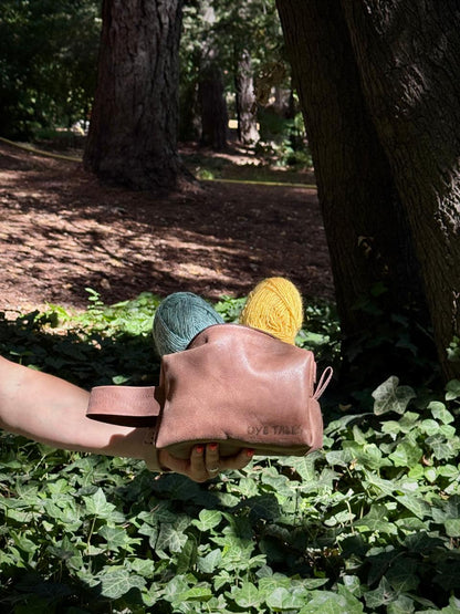 Bolso para proyectos de cuero
